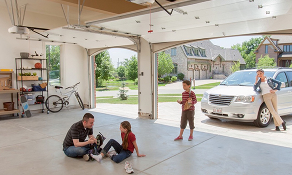 Garage Door Service in Indian Wells, CA